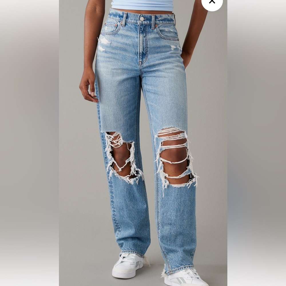 AE Strigid Ripped Highest Waist Baggy Straight Jean
